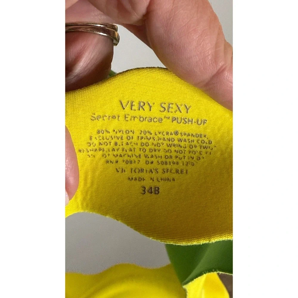 Victoria's Secret Very Sexy Secret Embrace Push Up Bra Green Yellow‎ Floral 34B
